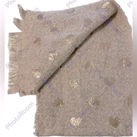 Fringed Scarf With Heart Translucent Images Powder Pink Chenille Feel NWOT! - Picture 2 of 5
